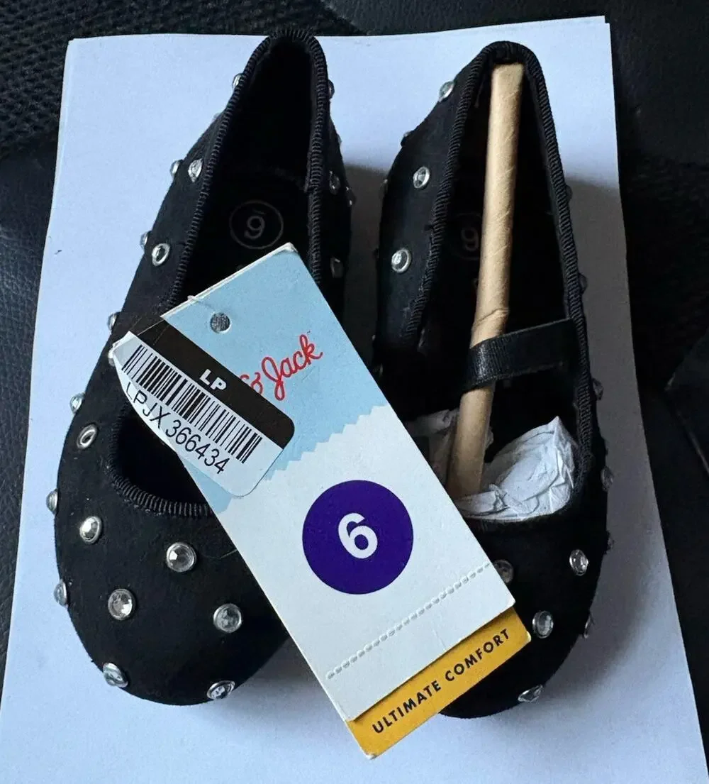 Cat & Jack Girls Black Studded Mary Jane Flats Memory Foam Flexible Size 6